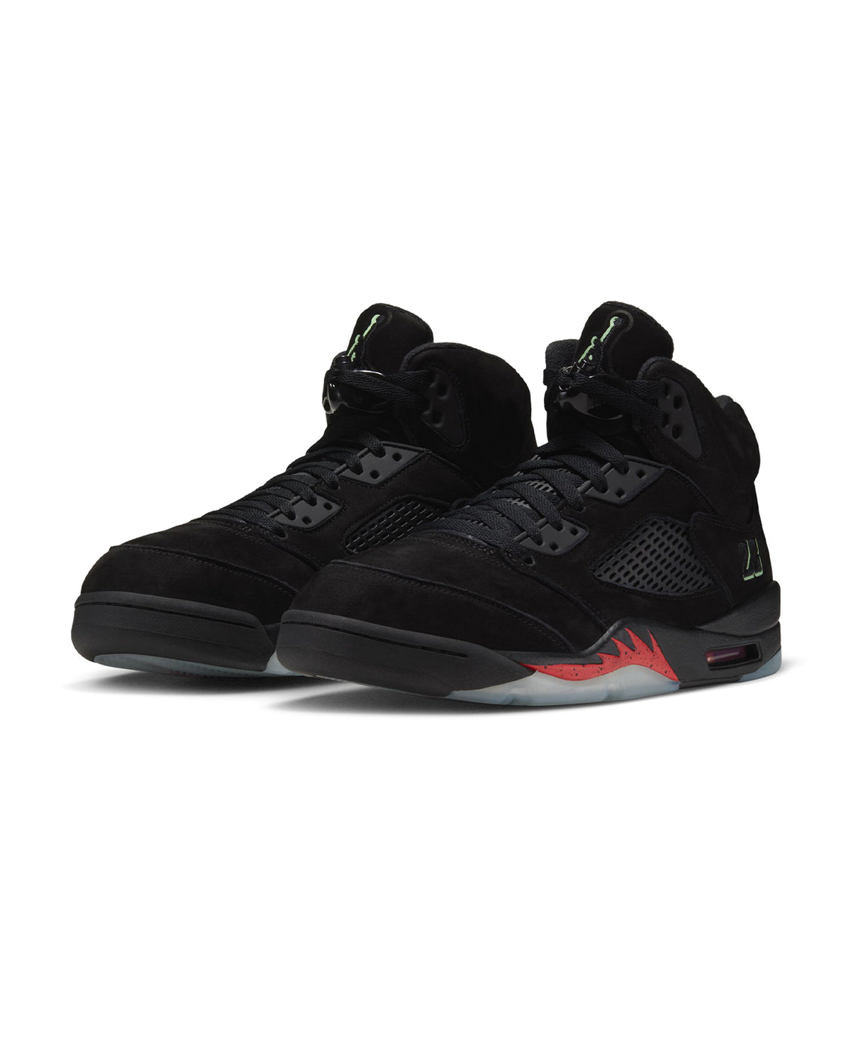 AIR JORDAN 5 RETRO "HALLOWEEN"