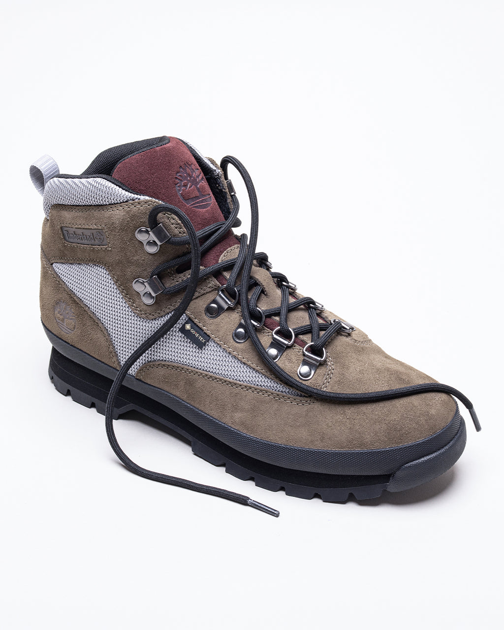 EURO HIKER GTX CURATED BY VICTOR KAN