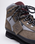 EURO HIKER GTX CURATED BY VICTOR KAN