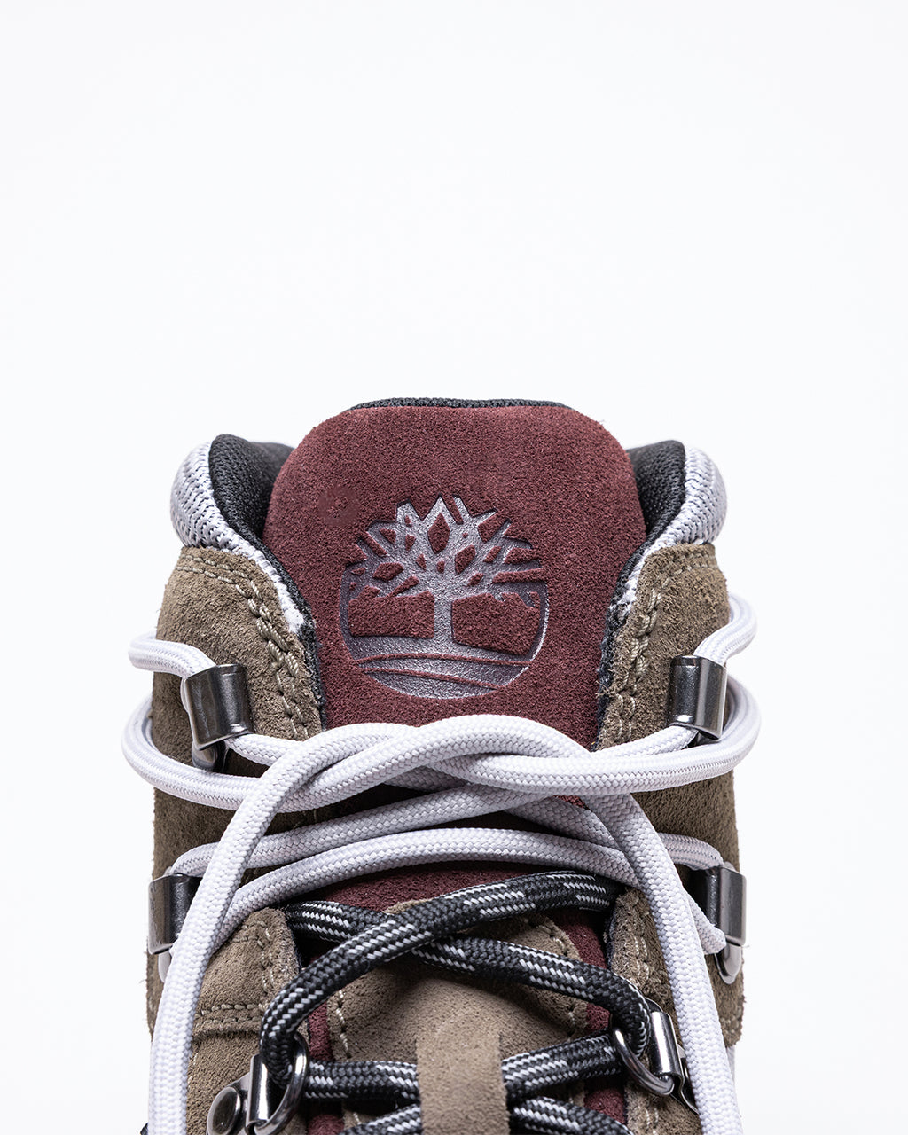 EURO HIKER GTX CURATED BY VICTOR KAN