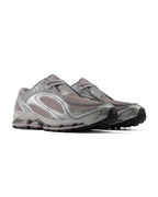 U18909VF "TRUFFLE SALT/SILVER METALLIC"