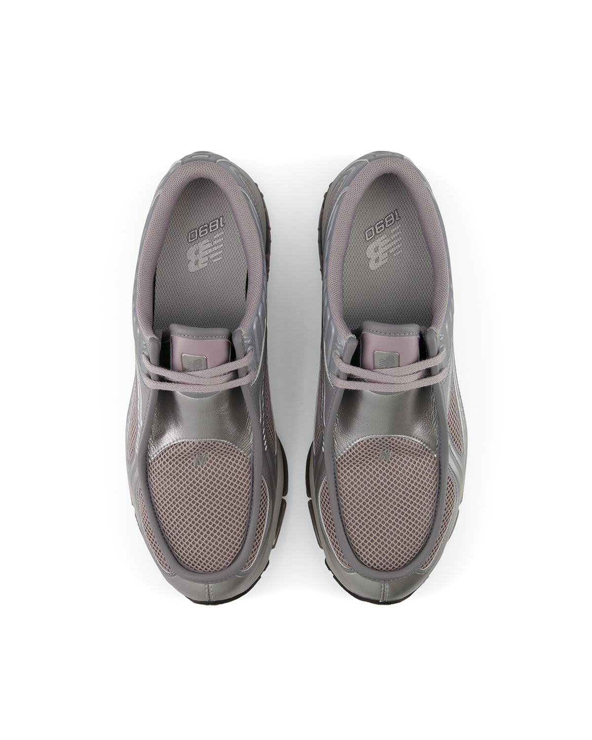 U18909VF "TRUFFLE SALT/SILVER METALLIC"