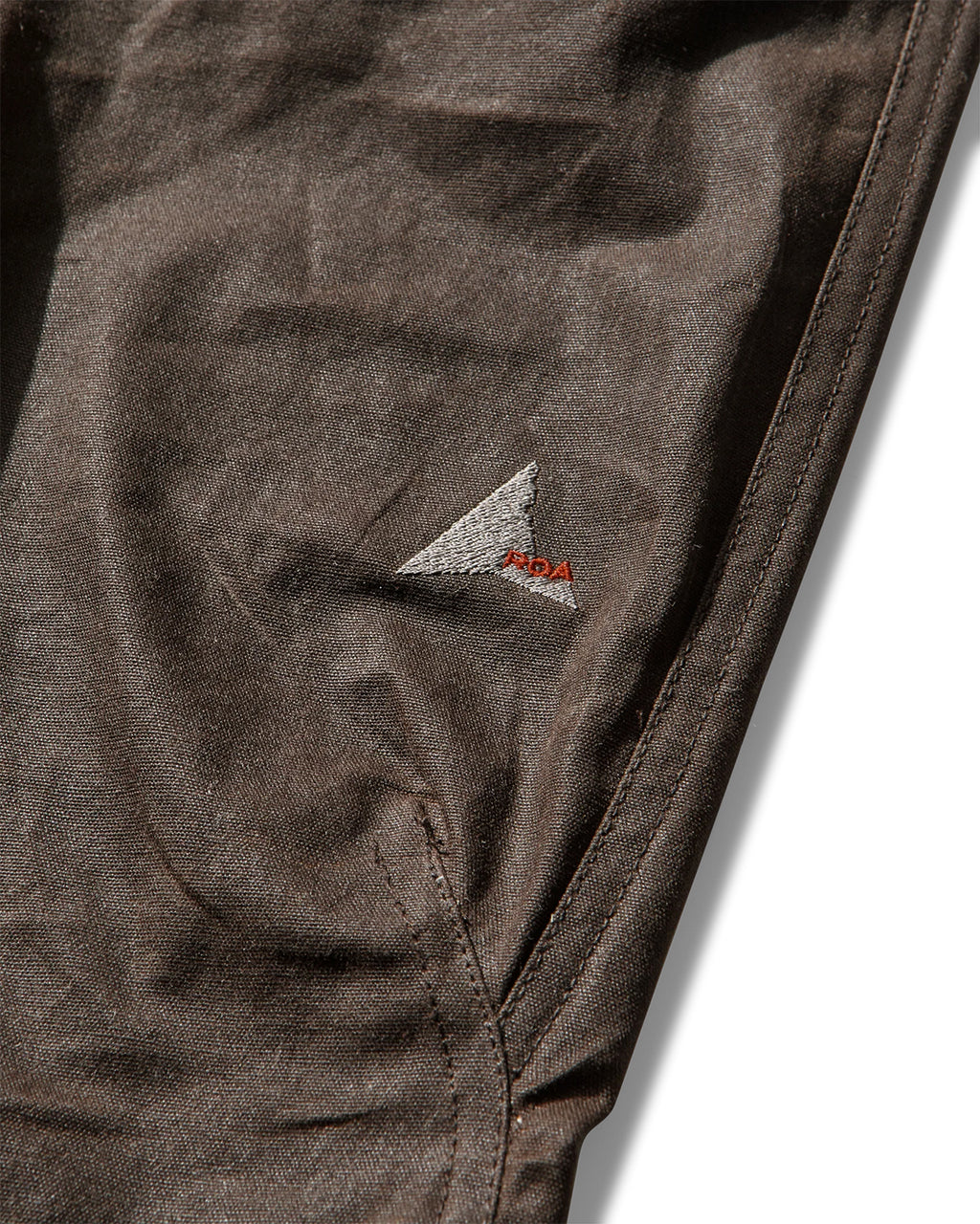 ROA CRIMP SHAPED WAXED COTTON PANTS